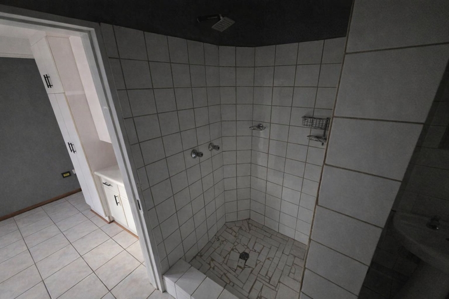 1 Bedroom Property for Sale in Willows Free State